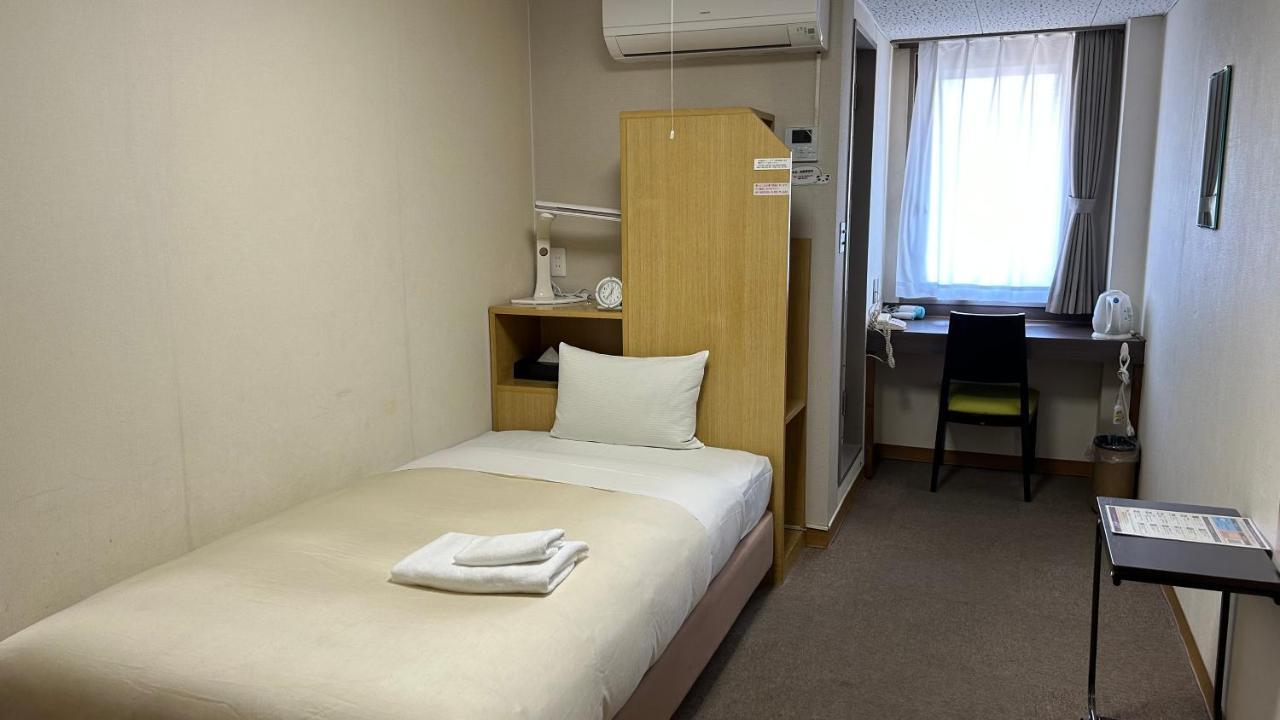 Hotel Tsukuba Hills Gakuen-Odori מראה חיצוני תמונה